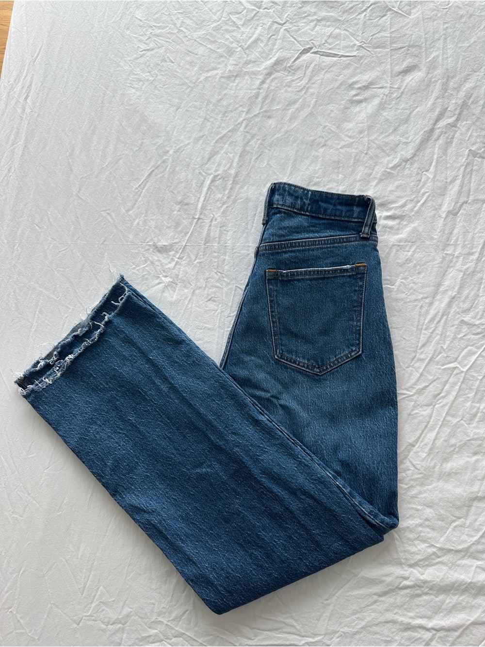 Abercrombie & Fitch Women's High-Rise Dark Blue Straight Jeans